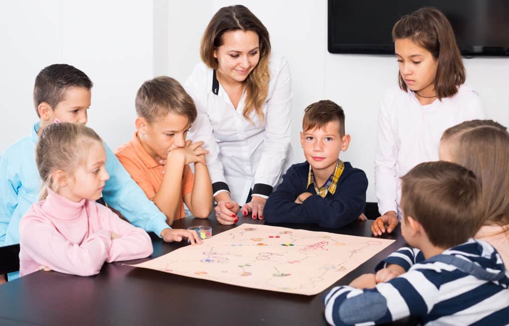 15 High-Engagement Classroom Games to Revitalize Your Teaching Strategy