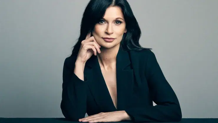 Julia Haart Net Worth From Traditional Roots to Fashion Empire